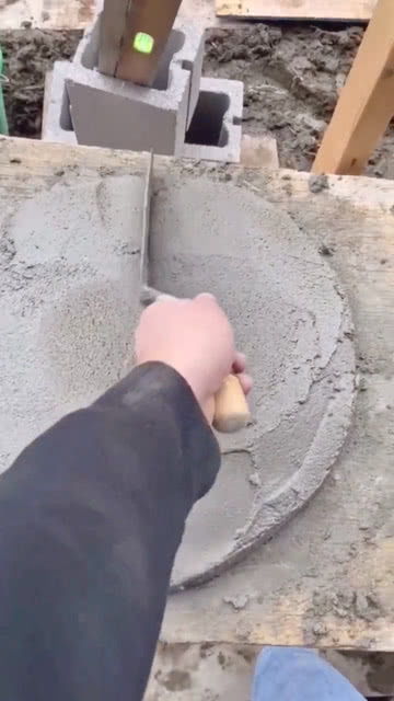 切水泥蛋糕